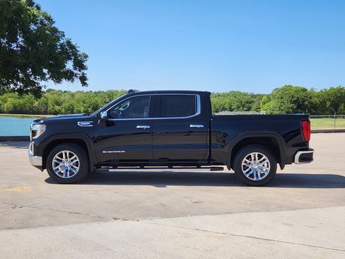 Used 2021 GMC Sierra 1500 SLT RWD image 3