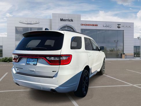 Used 2025 Dodge Durango GT w/ Blacktop Package AWD/4WD image 6