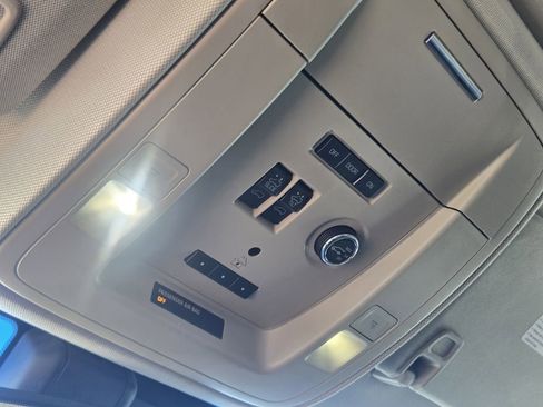 Used 2017 Chevrolet Tahoe Premier image 32