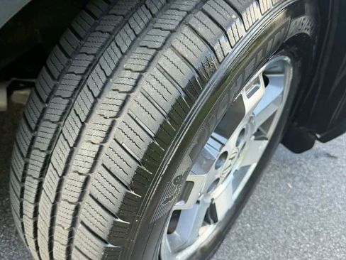 Used 2011 Honda Pilot Touring image 6