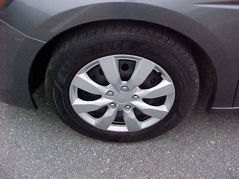 Used 2010 Honda Accord LX image 6