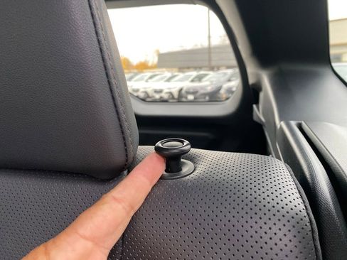 Certified 2025 Subaru Forester Touring image 30