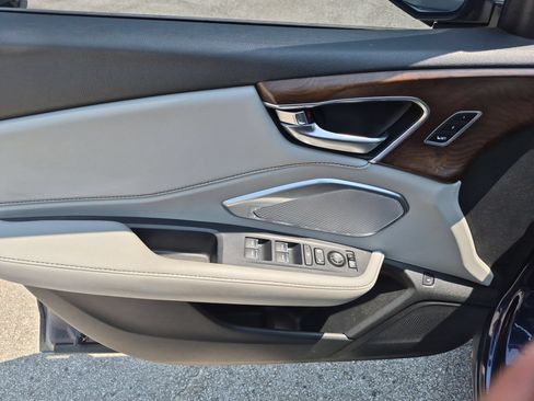 Used 2019 Acura RDX w/ Advance Package AWD/4WD image 10