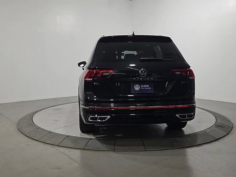 Certified 2024 Volkswagen Tiguan SEL R-Line AWD/4WD image 4