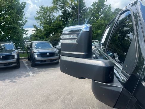 Used 2024 Chevrolet Silverado 2500 High Country w/ High Country Premium Package AWD/4WD image 41
