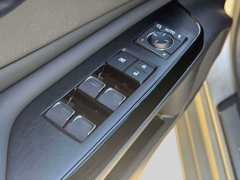 Certified 2025 Lexus ES 350 w/ Premium Package image 21