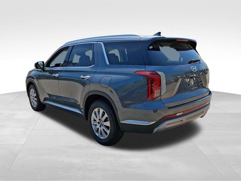 Used 2024 Hyundai Palisade SEL FWD image 4