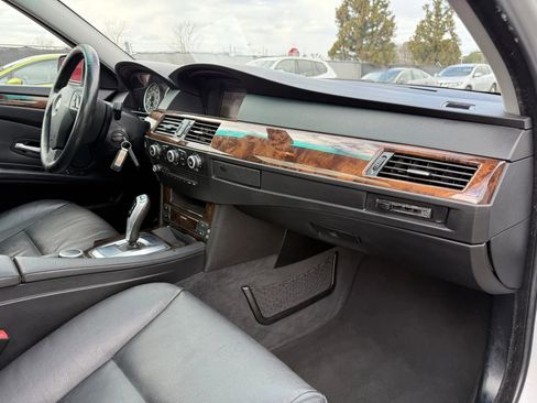 Used 2008 BMW 528i Sedan image 19