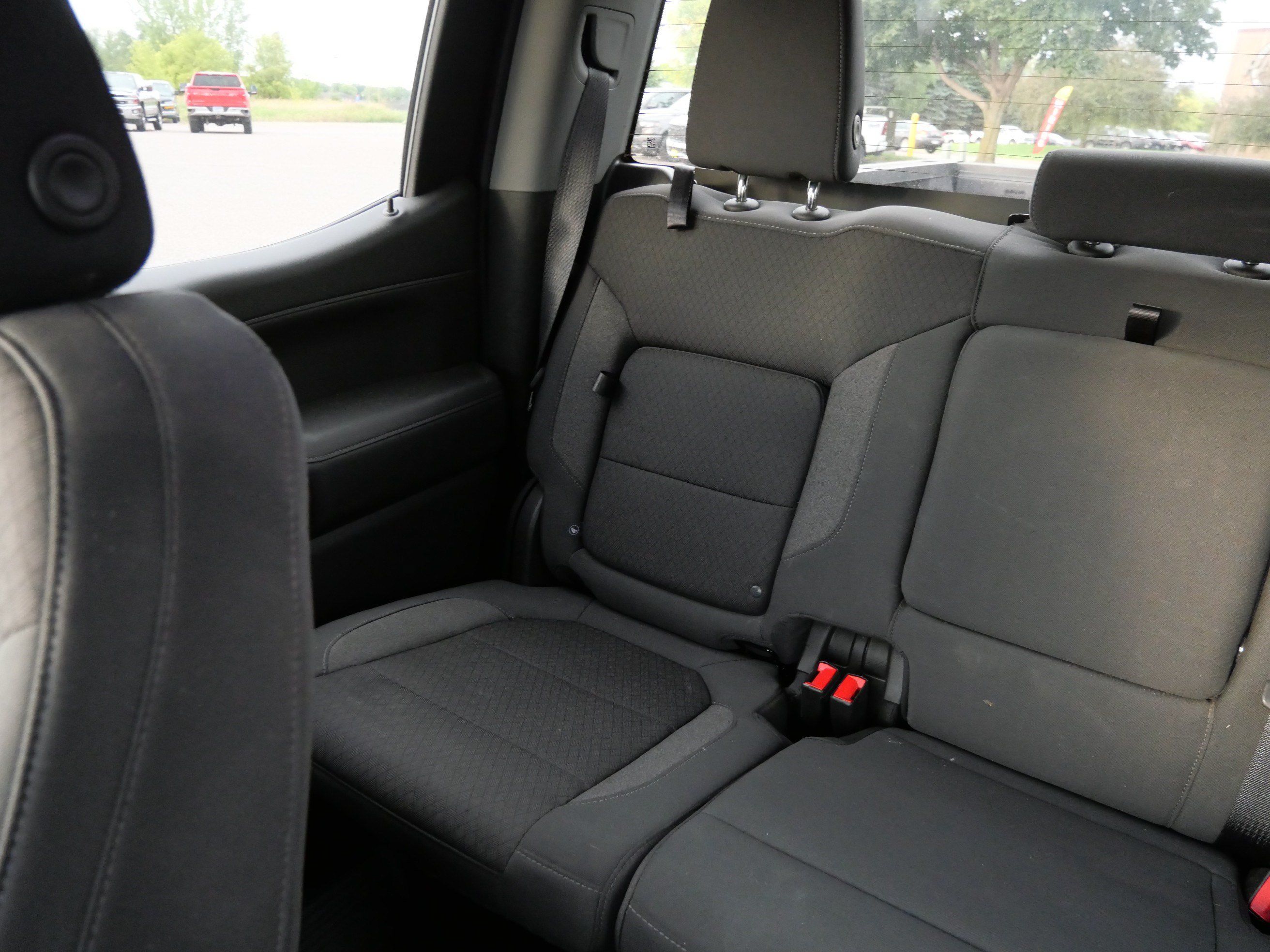 Used 2021 Chevrolet Silverado 1500 LT Trail Boss w/ Bed Protection Package AWD/4WD image 12