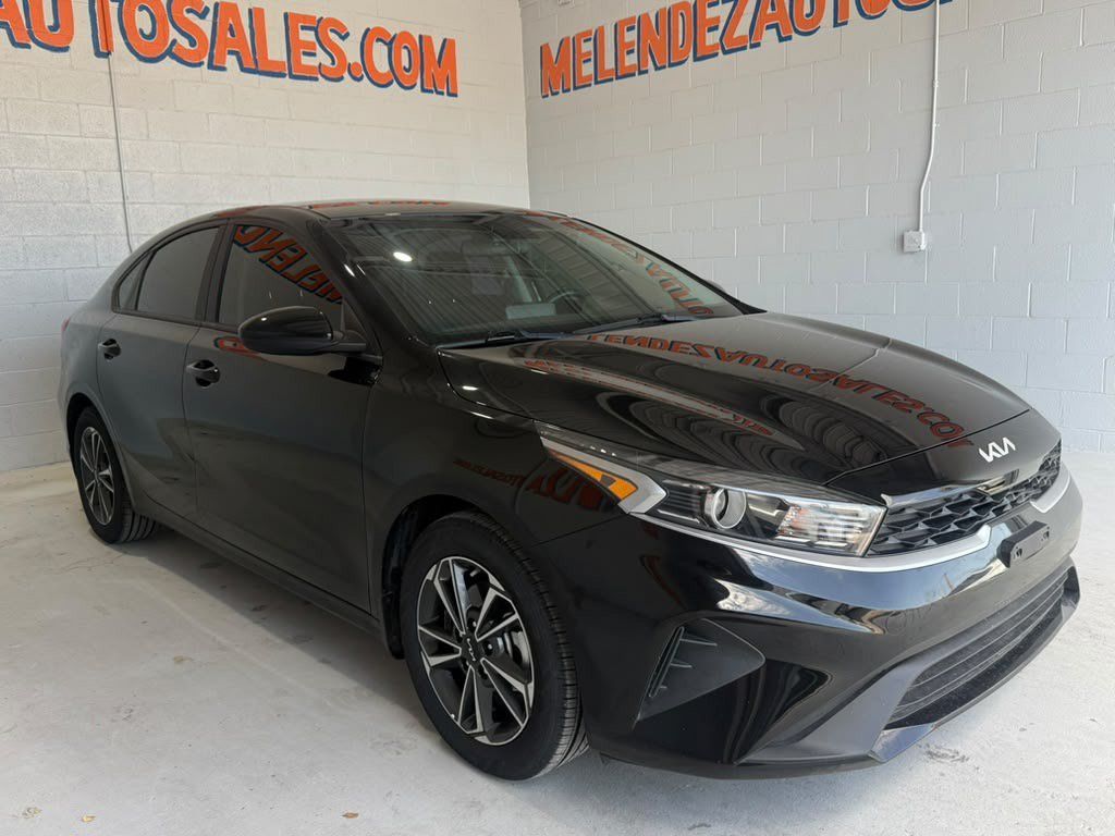 Used 2024 Kia Forte LXS FWD image 7