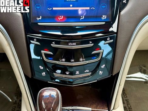 Used 2014 Cadillac XTS Luxury FWD image 18