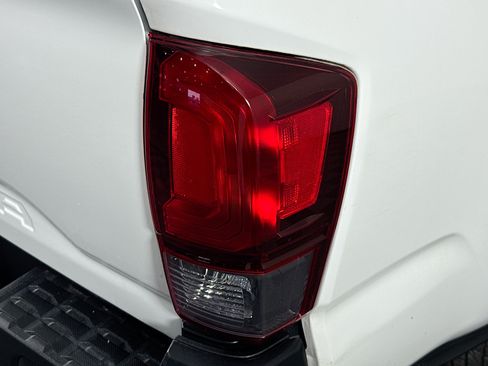 Used 2019 Toyota Tacoma SR RWD image 29