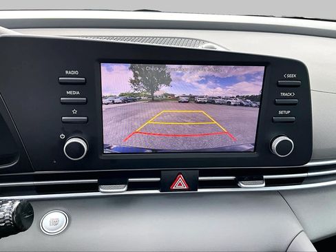 Used 2023 Hyundai Elantra SEL FWD image 26