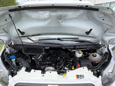 Used 2021 Ford Transit 250 Low Roof AWD image 18