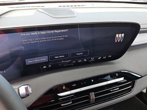 New 2026 Buick Enclave Sport Touring w/ Power Package image 17