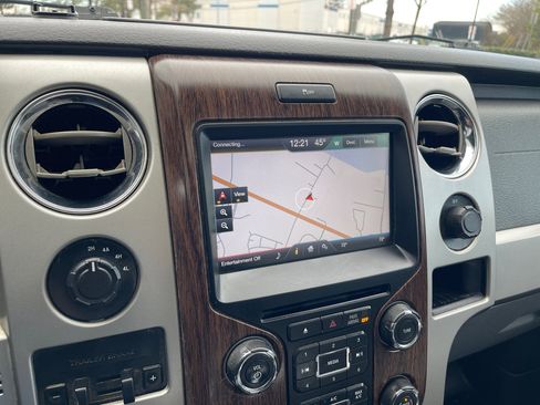 Used 2013 Ford F150 Lariat w/ Luxury Equipment Group image 18