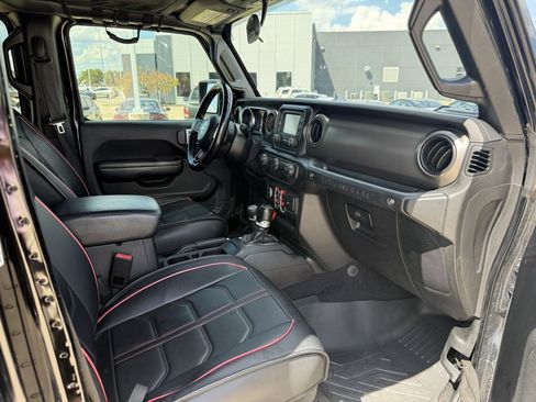 Used 2020 Jeep Wrangler Unlimited Sport S AWD/4WD image 21