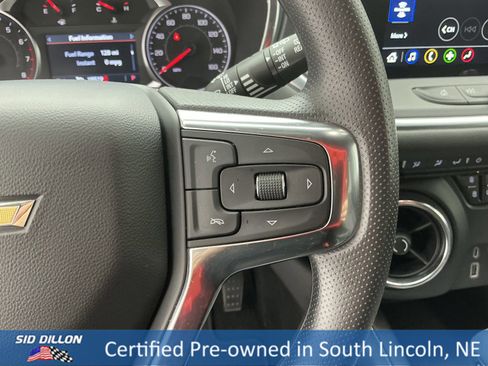 Used 2025 Chevrolet Blazer LT image 10