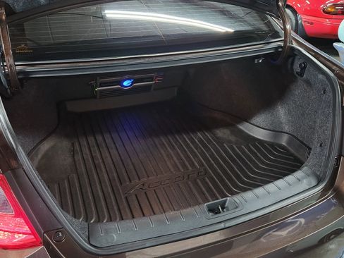 Used 2015 Honda Accord EX-L image 57