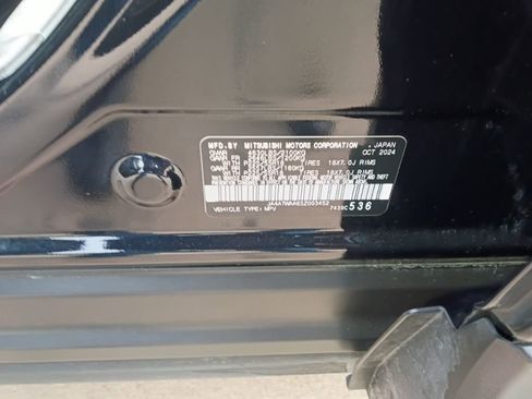 Used 2025 Mitsubishi Eclipse Cross SE image 3