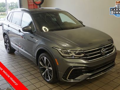 Used 2022 Volkswagen Tiguan SEL R-Line