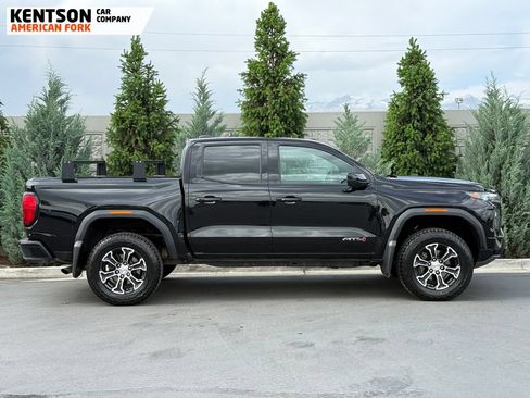 Used 2024 GMC Canyon AT4 w/ AT4 Premium Package AWD/4WD image 9