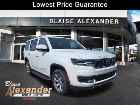 Used 2022 Jeep Wagoneer Series II AWD/4WD image 1