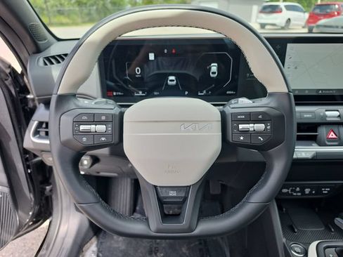 Used 2025 Kia K4 GT-Line w/ GT-Line Premium Package FWD image 25