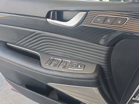Used 2024 Hyundai Palisade Calligraphy FWD image 24