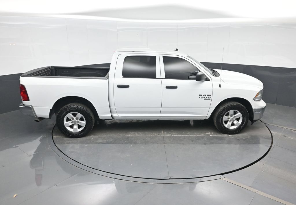 Used 2022 RAM 1500 Classic SLT w/ Electronics Group AWD/4WD image 22
