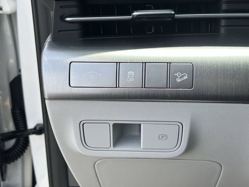New 2026 Hyundai Kona SEL Sport FWD image 28