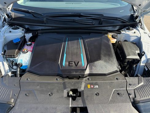 Certified 2024 Hyundai Ioniq 5 SEL image 20