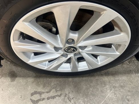 Used 2022 Toyota Camry LE image 18