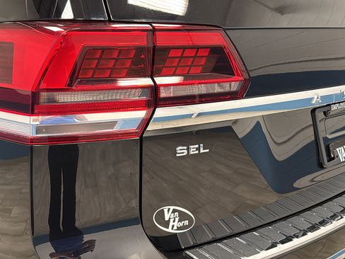 Used 2019 Volkswagen Atlas SEL AWD/4WD image 39