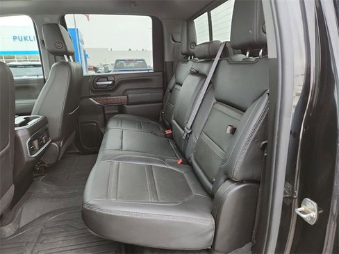 Certified 2022 GMC Sierra 3500 Denali image 26
