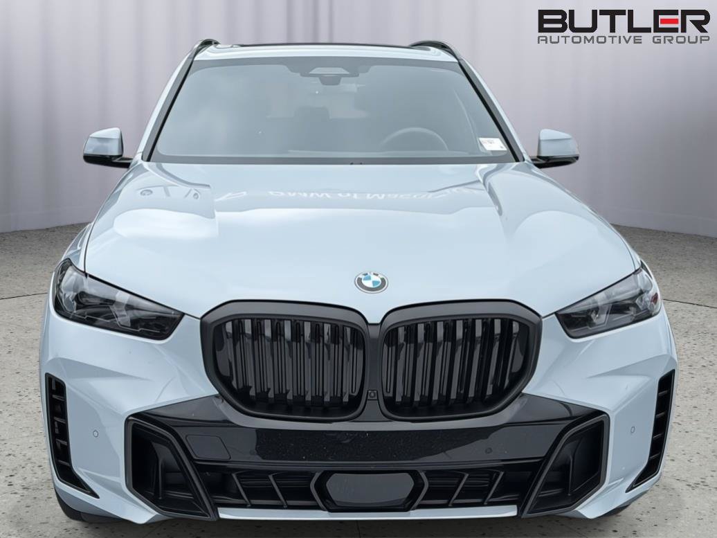 Used 2026 BMW X5 sDrive40i w/ Executive Package RWD image 4