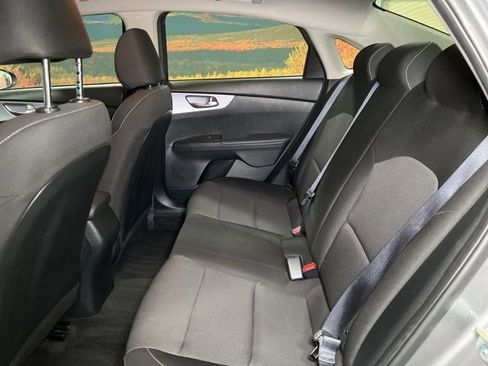 Used 2024 Kia Forte LXS image 39