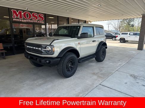 New 2026 Ford Bronco Badlands AWD/4WD image 1
