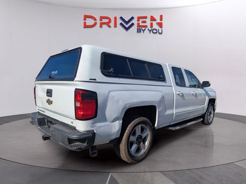 Used 2015 Chevrolet Silverado 1500 LT w/ LT Convenience Package image 6