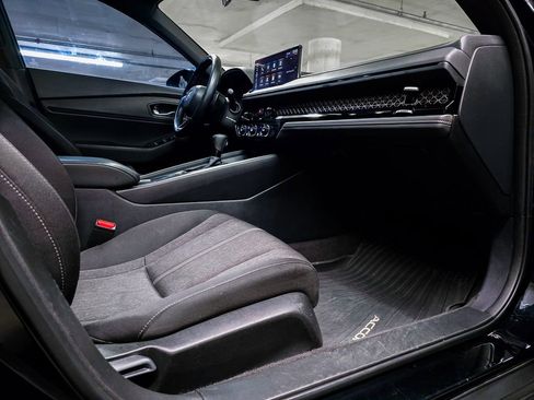 Used 2024 Honda Accord Sport image 36