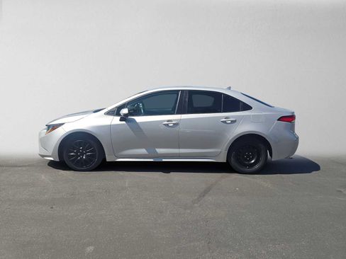 Certified 2023 Toyota Corolla LE FWD image 6