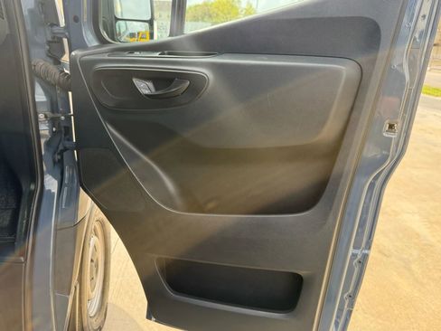 Used 2019 Mercedes-Benz Sprinter 144 image 12
