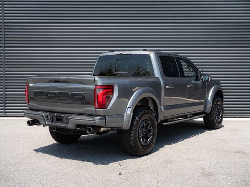 Used 2025 Ford F150 Raptor w/ Equipment Group 803A Raptor R AWD/4WD image 29