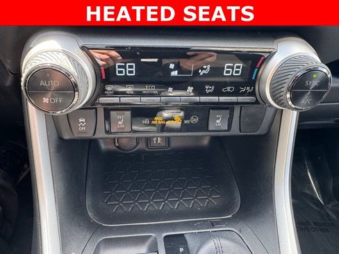 Used 2023 Toyota RAV4 SE w/ Convenience Package AWD/4WD image 20