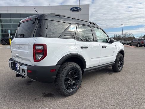 New 2025 Ford Bronco Sport Outer Banks w/ Sasquatch Outer Banks Package image 11