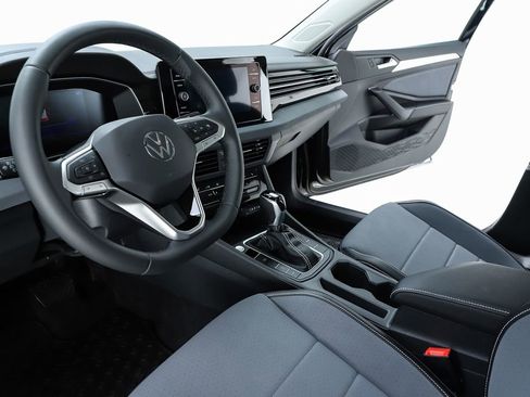 New 2026 Volkswagen Jetta SE FWD image 56