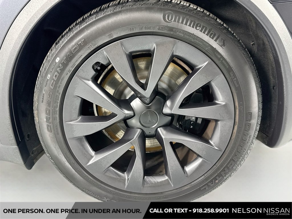 Used 2024 Tesla Model X AWD/4WD image 33
