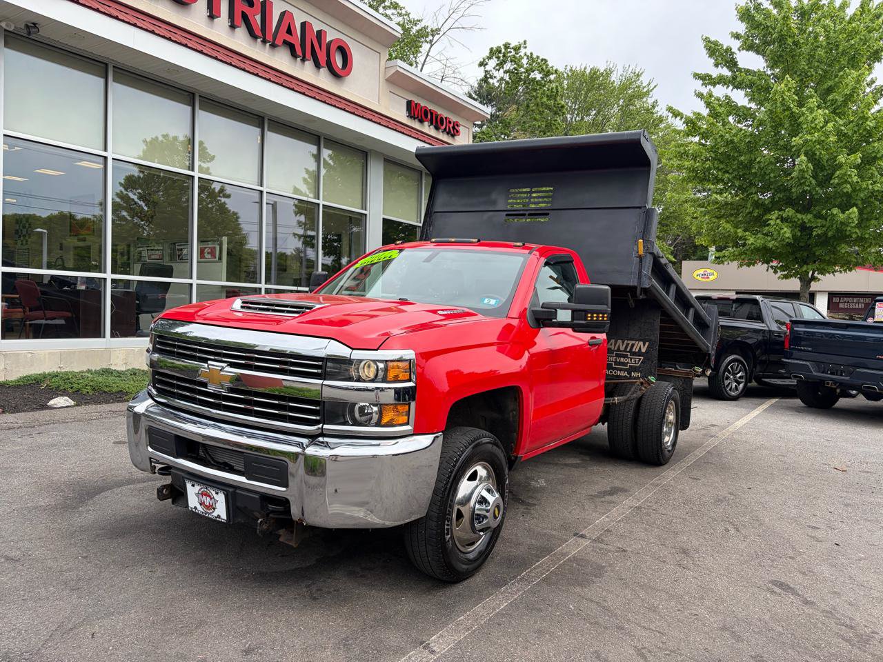 Used 2017 Chevrolet Silverado 3500 W/T w/ WT Convenience Package AWD/4WD image 2