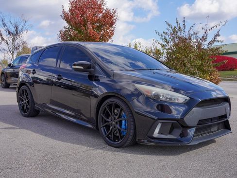 Used 2017 Ford Focus RS image 9