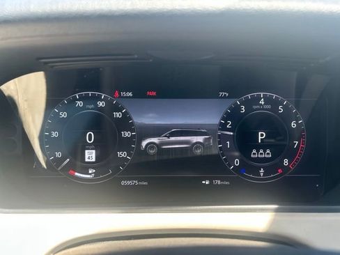 Used 2020 Land Rover Range Rover Velar S AWD/4WD image 4